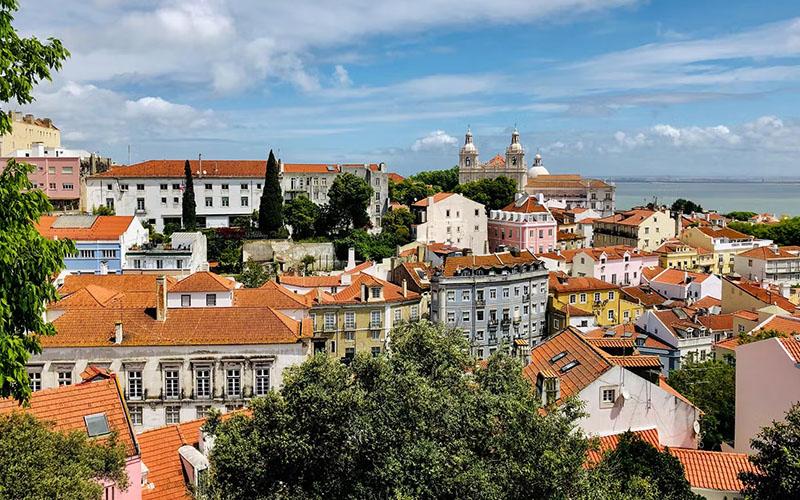 葡萄牙移民是不是騙人的？是機(jī)遇還是陷阱？