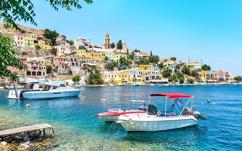 希臘赤裸移民的原因？探討希臘移民吸引力及背后的動因