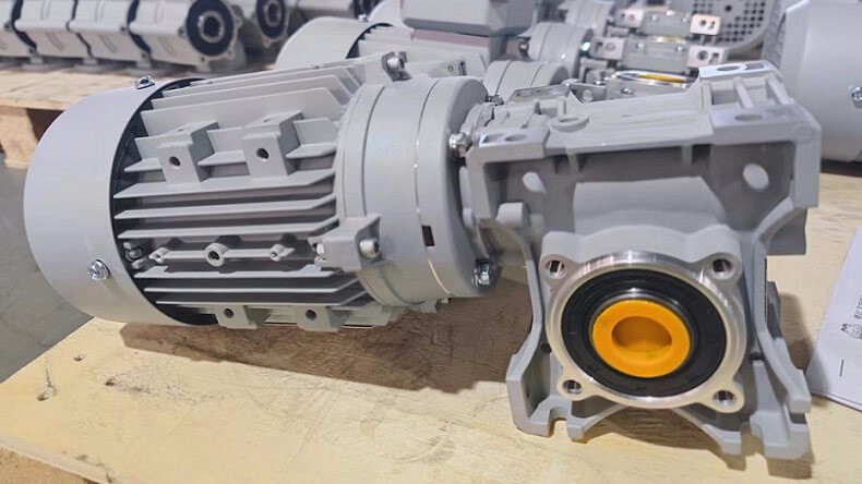 艾思捷蝸輪蝸桿減速機在哪些環(huán)境中比較適用？