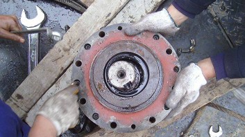 你有遇到過(guò)減速機(jī)漏油的問(wèn)題嗎？